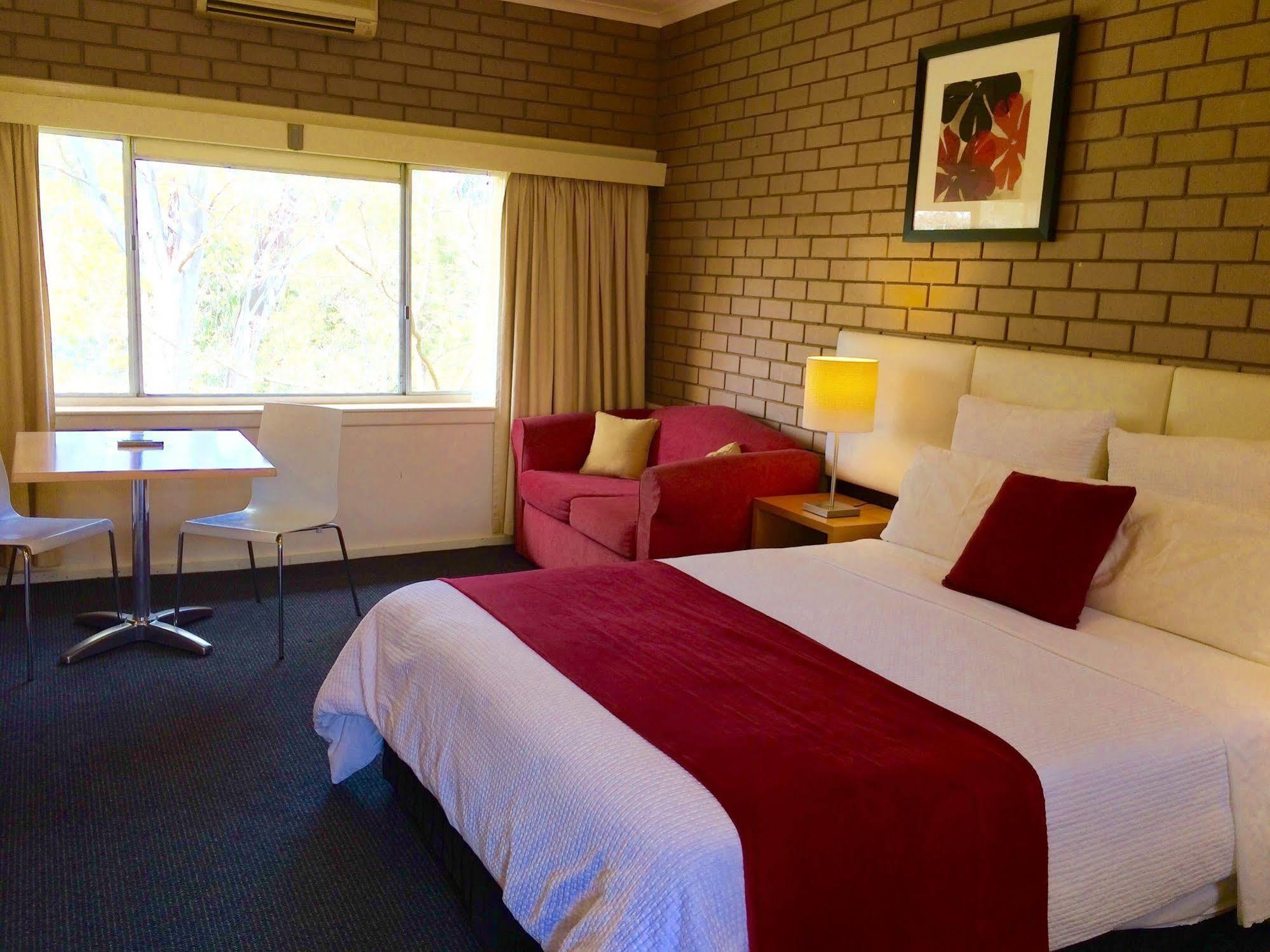 Parkview Motor Inn And Apartments Wangaratta Dış mekan fotoğraf